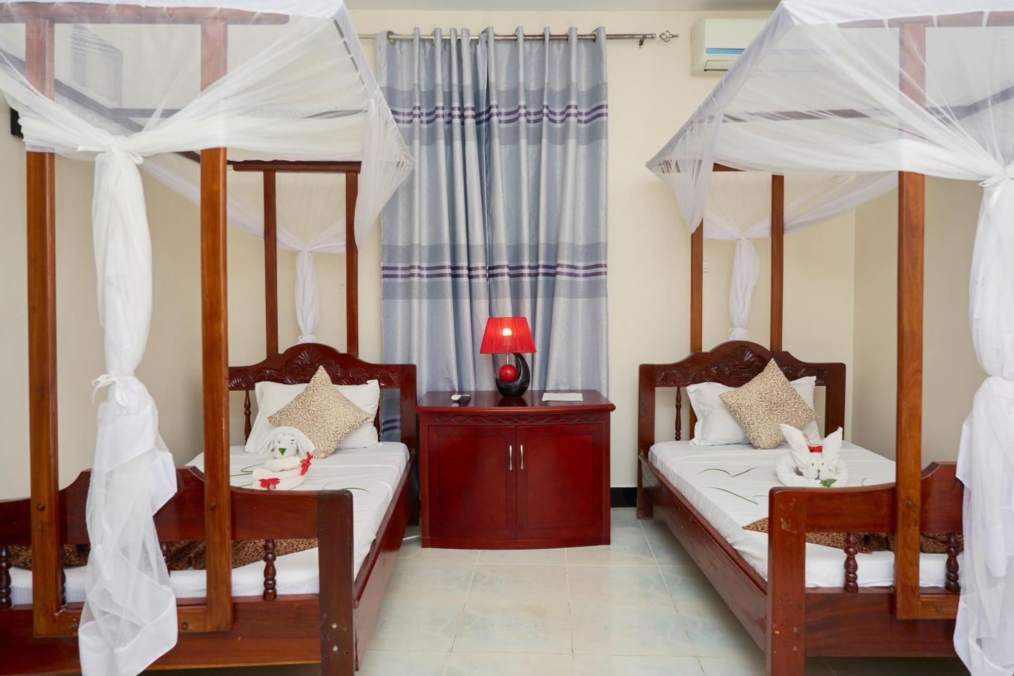 Safari Lodge Zanzibar Exterior photo